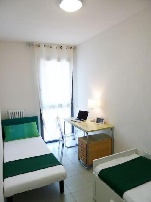Modern & Strategic Apartment Siena Exterior foto